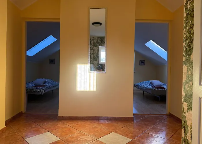 Dom Caloroczny, Semesterbostad *